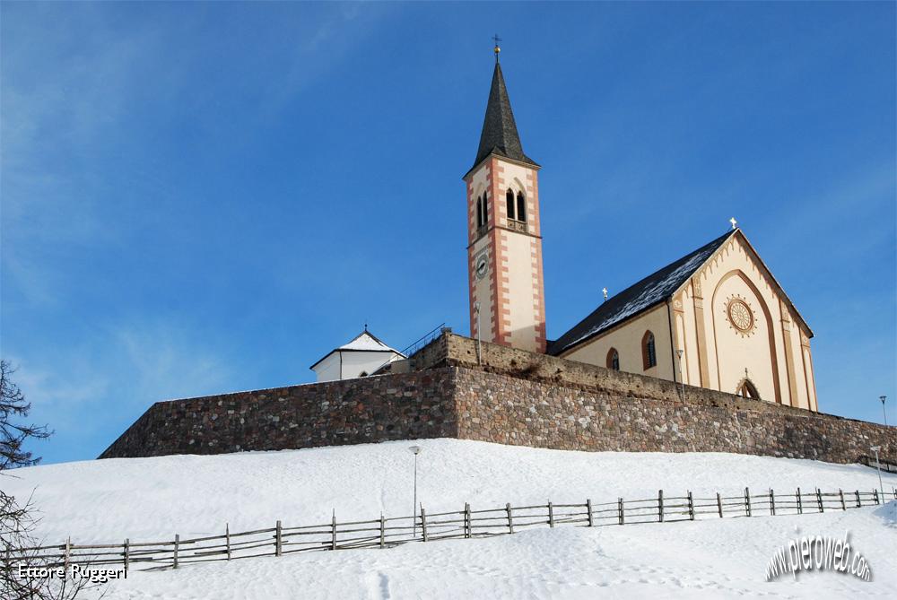 19 - la chiesa di Aldino.jpg